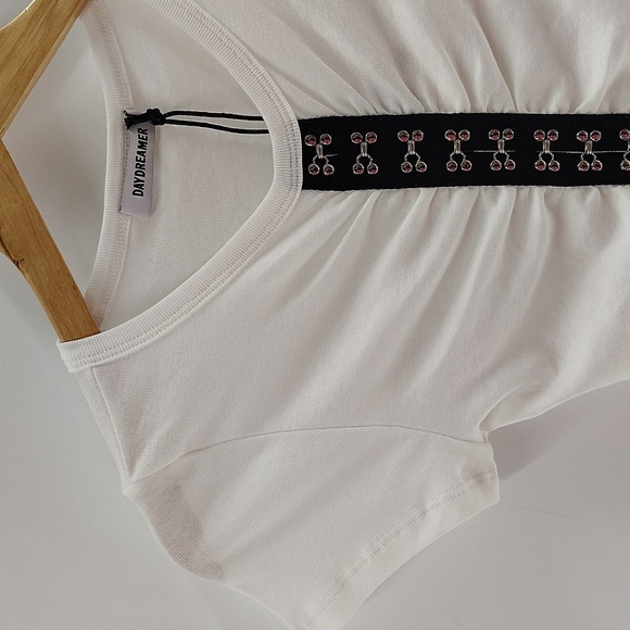 Daydreamer Hook Eye Cropped Tee White Black Size Large Short Sleeve Stretch - Picture 3 of 10